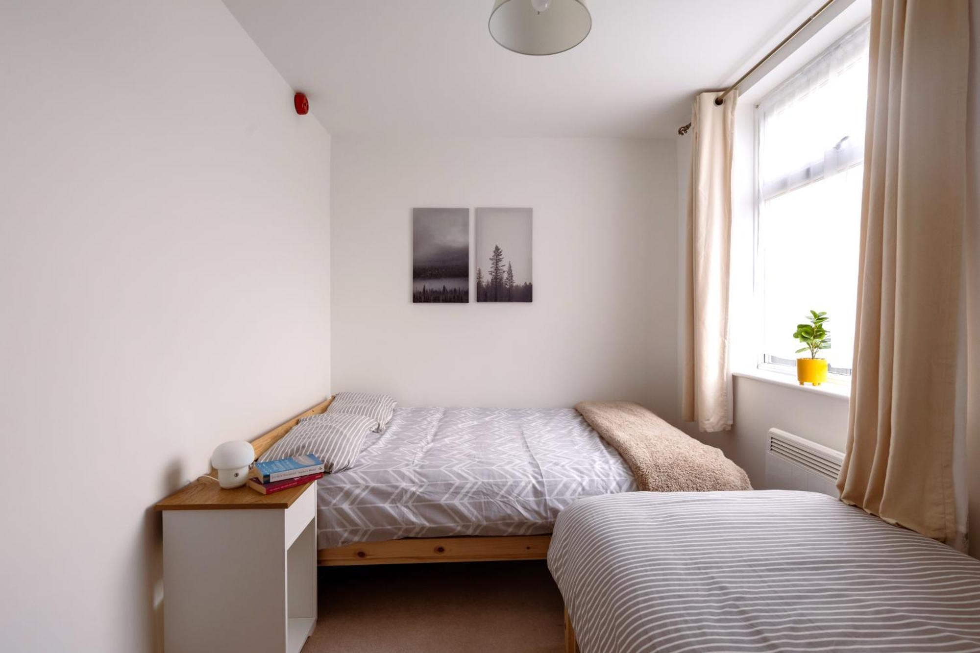 Ferienwohnung Guildford Town Centre With Parking Exterior foto